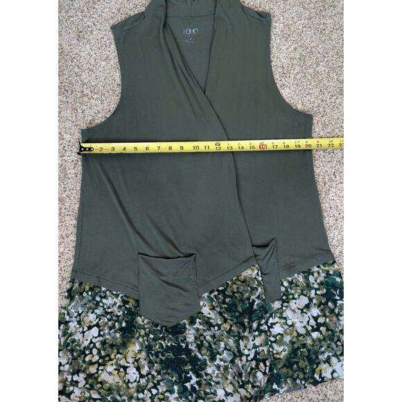 LOGO by Lori Goldstein Green Vest Long Line Floral Chiffon Hem Size Large - Picture 7 of 9